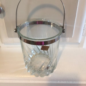 French vintage ice bucket Luminac verrerie d'Arques France glass and silver color metal handle  mi-century  Bar ware kitchen 1960's