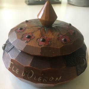 French Vintage Wood Box Ile d&#39; Oleron Souvenir home decor office decor box collectible box country gadget box knick knack box