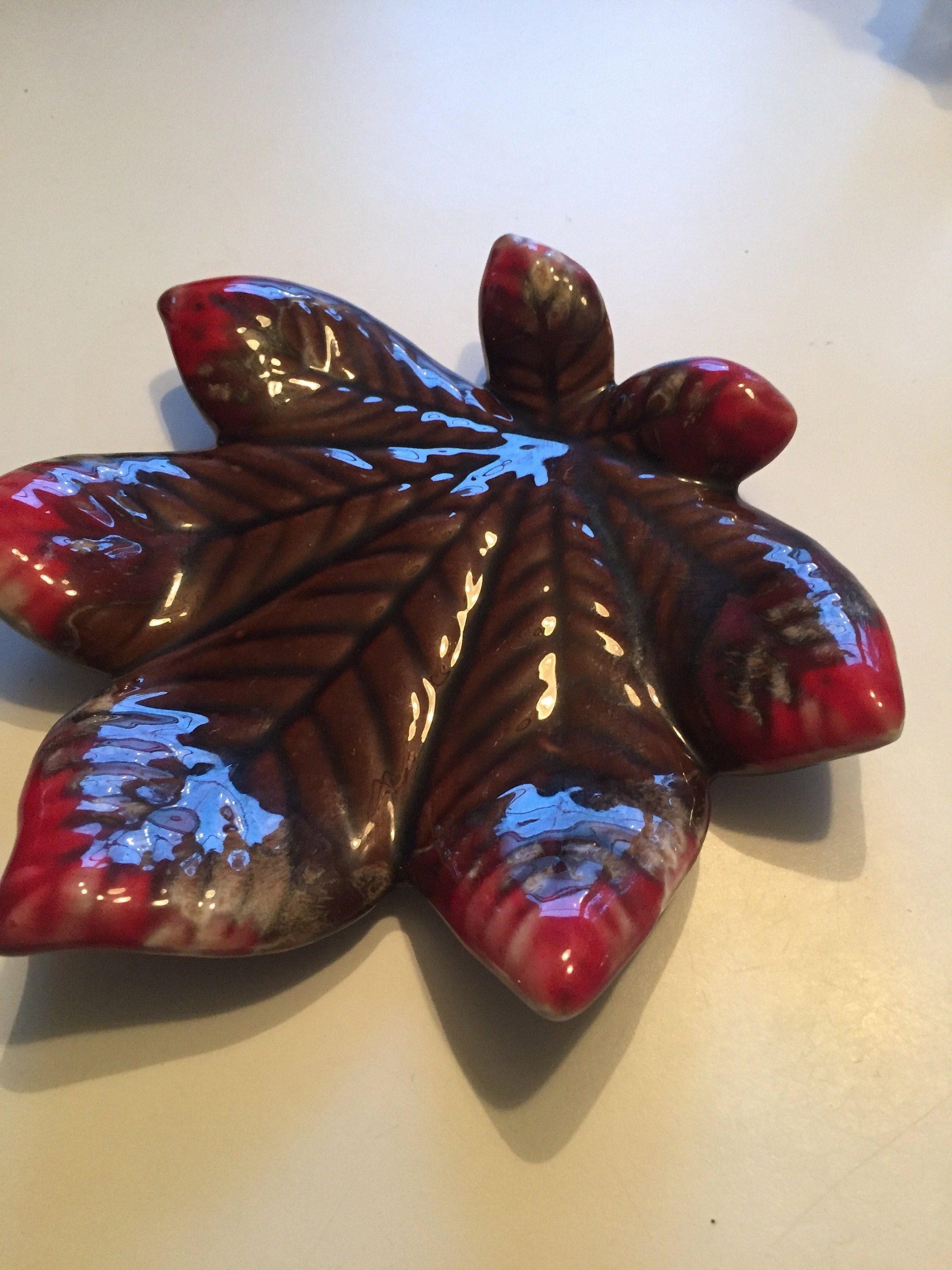 フランスのヴィンテージ装飾、ヴァロリスの葉の陶器/セラミック、30