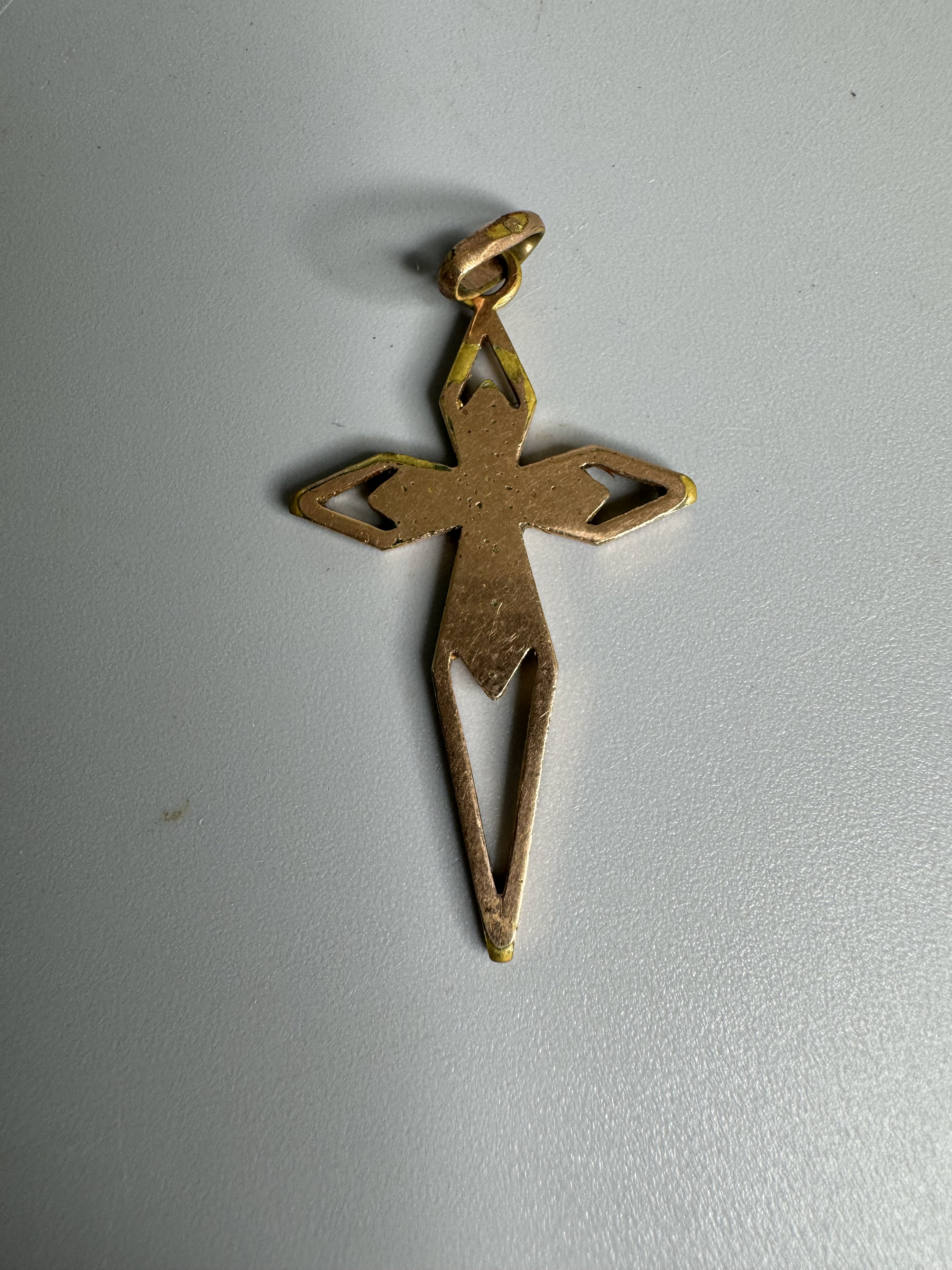 Pendentif Croix Religieuse Vintage Plaqué Or - Charme Catholique Ancien - Occasion, Bon état Général