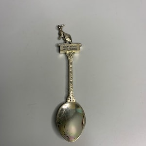 French vintage collectible spoon silverware Kangaroo Australia souvenir