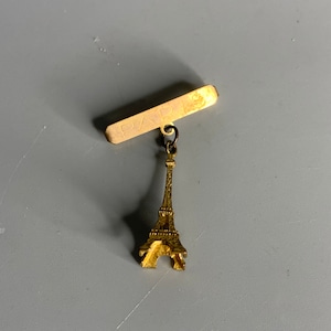 French vintage lapel pin brooch Paris souvenir Eiffel Tower design