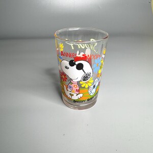 French vintage collectible glass Snoopy Baba Cool  cartoon character Amora