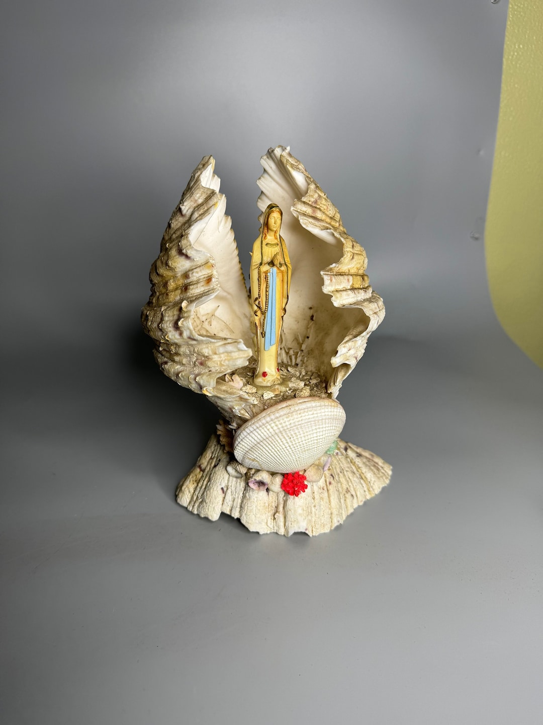 Virgin Mary Shell French Vintage Lourdes Religious Virgin Mary Seashell Decoration Shell ...