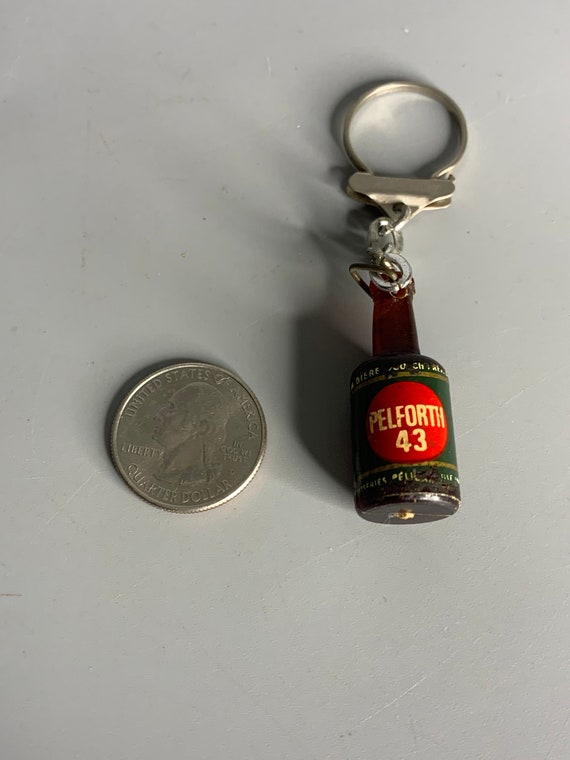 French vintage keychain holder advertising Pelfor… - image 6