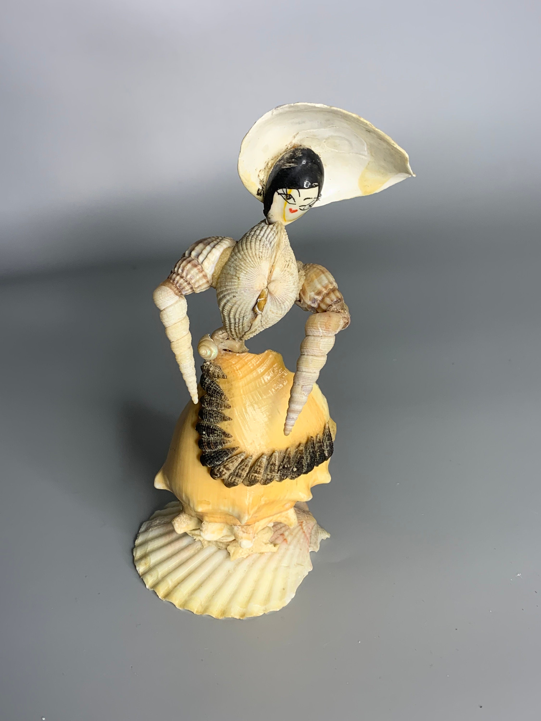 フランスのヴィンテージ貝殻装飾人形の貝殻 - Etsy 日本