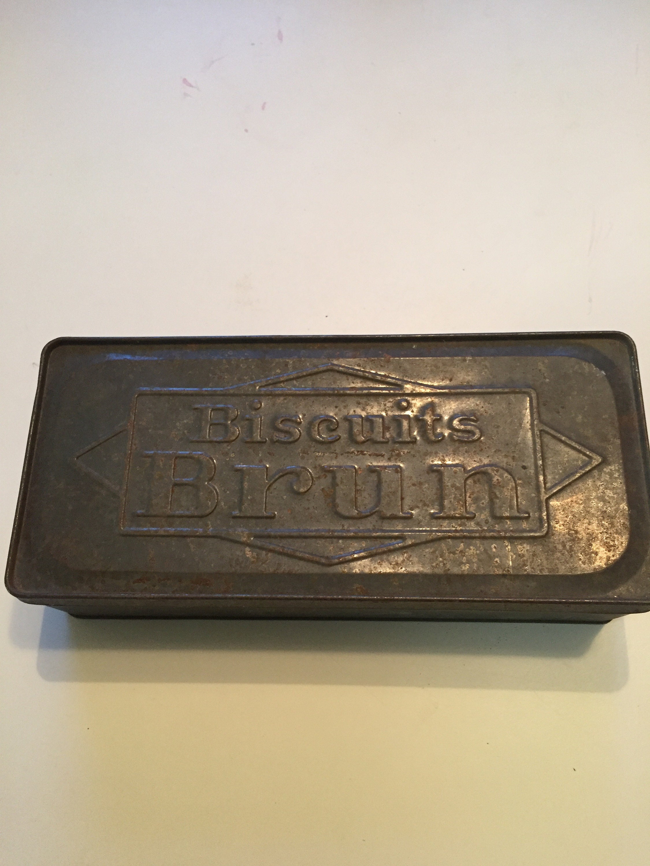 Boîte métal biscuits danois 340g décor Pâques