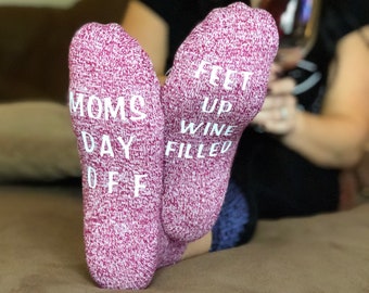 Mother's Day Socks - Wine Lover Socks - Funny gift for mom - Mom wine socks - Cute Mothers Day Gift Idea