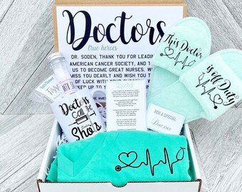 Doctor Gift - Doctor Gift Set - Gift box for Doctors with Shirt, spa items, mug, slippers and a special Poem Card