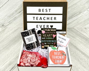 Teacher Gift Box Set - Personalized Teacher Gift - Teacher Gift Set with Teacher Mug, Bracelet, Candy, and Cards