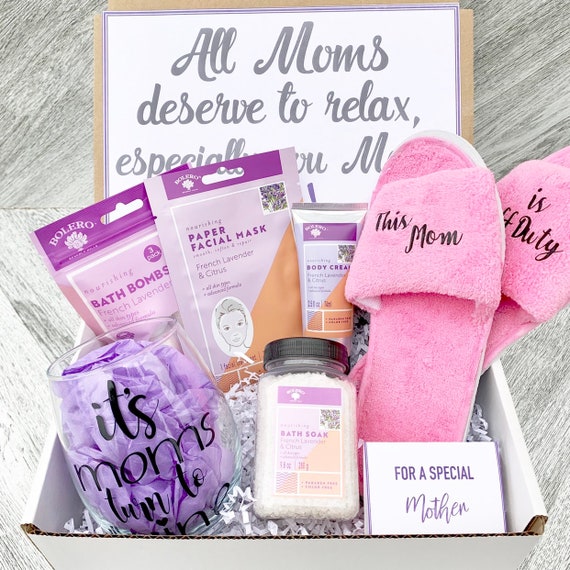 Birthday Gifts Set for Mom, Personalized Spa Body Relaxing Lavender Gifts  Basket, Mothers Day Gifts From Daughter, Son, Bonus Mom- Care Gifts Ideas
