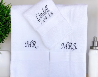 Mr and Mrs Embroidered Towels with Last Name and Wedding Date - 3 Piece Set - Bridal Shower Gift - Honeymoon Towels