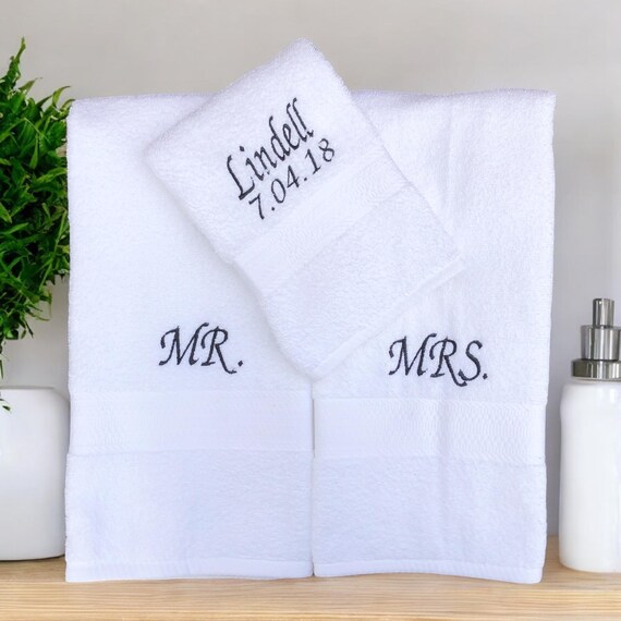 Mr and Mrs Embroidered Towels with Last Name and Wedding Date - 3 Piece Set - Bridal Shower Gift - Honeymoon Towels