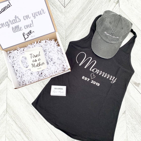 New Mom Gift Box: Mommy Shirt, Mom Hat & Mug - Personalized
