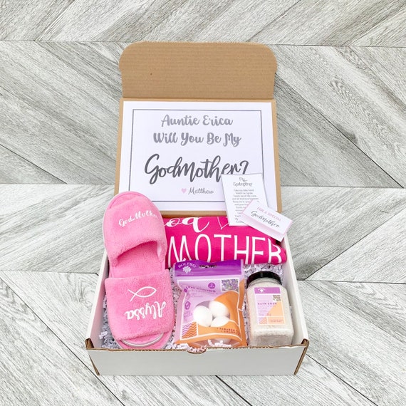 Personalized Godmother Proposal Gift Box: Spa Set & Tank