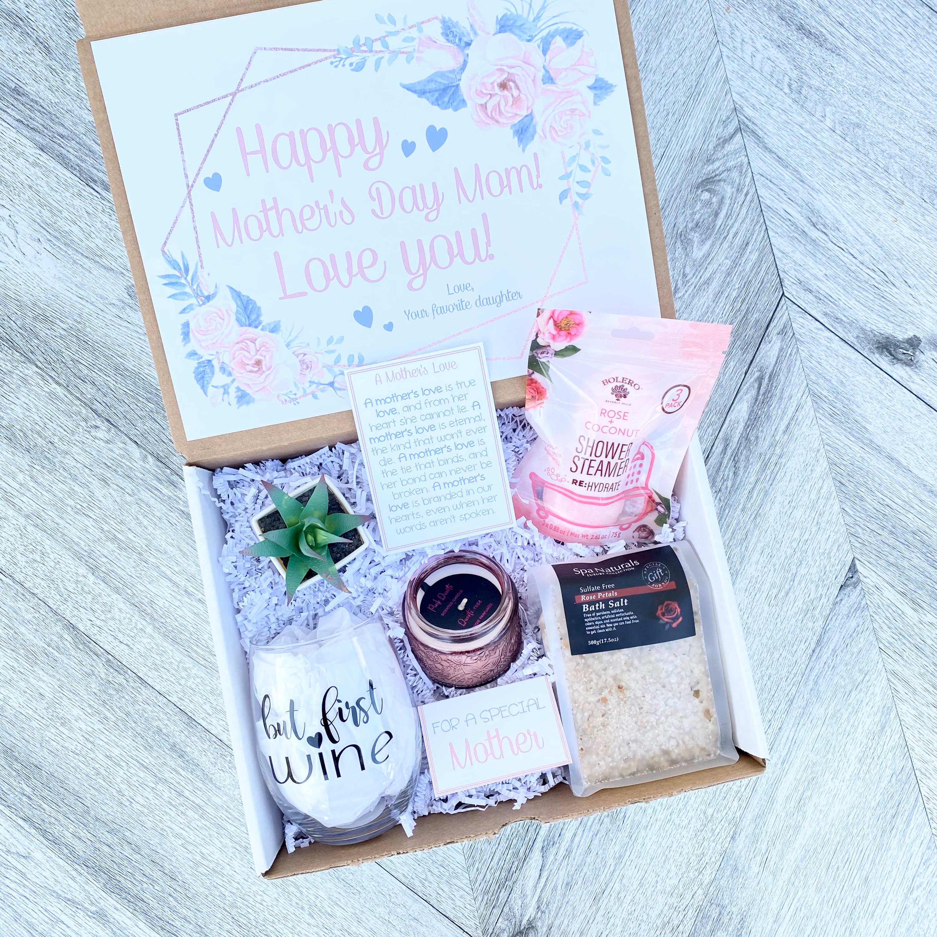 NEW! Love You Mom Deluxe Gift Set