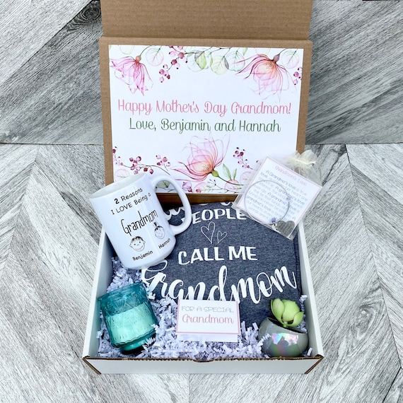 Personalized Grandparent Gift Box: Shirt, Mug & Bracelet Set