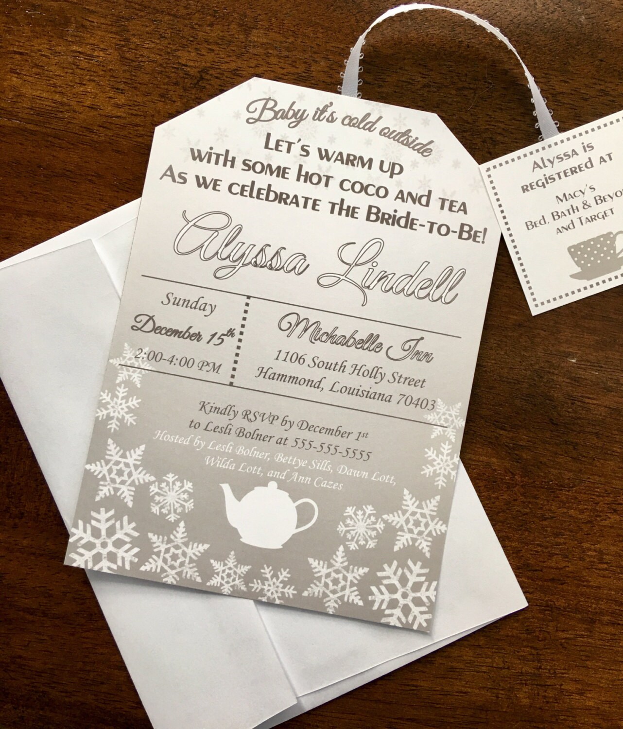 Snowflake Shaped Invitations 8