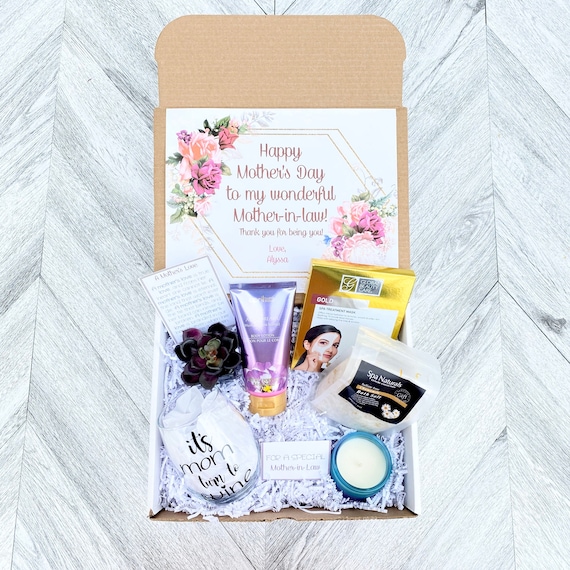 Mother-in-Law Spa Gift Box: Wine Glass, Candle & Face Mask