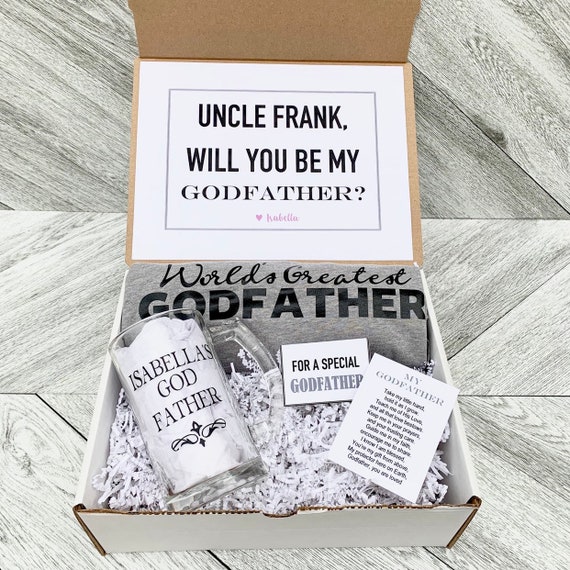 Personalized Godfather Gift Box: Beer Mug & T-Shirt Set