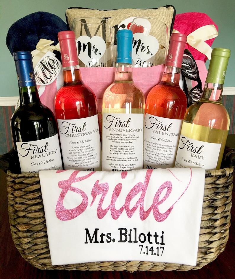 5 Bridal Shower Wine labels First Bild 5