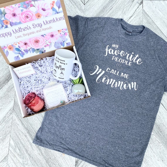 Personalized Mommom Gift Box: Shirt, Mug & Bracelet Set