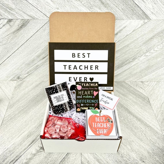 Teacher Gift Box Set - Personalized Teacher Gift - Teacher Gift Set with Teacher Mug, Bracelet, Candy, and Cards