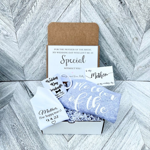 Mother of the Bride Gift Box: Mug, Handkerchief & Shirt