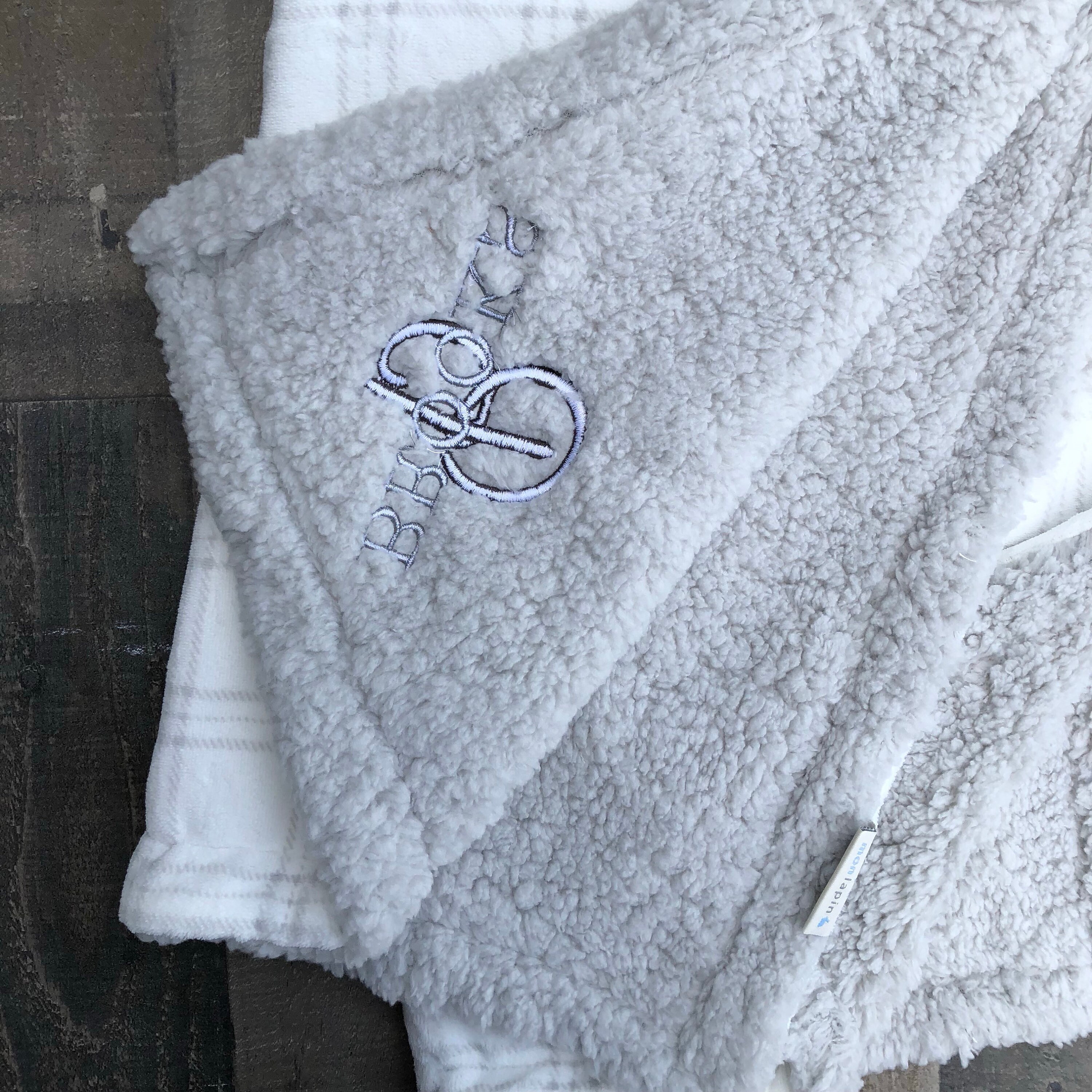 Embroidered Baby Blanket Personalized Super Plush and Soft Blanket
