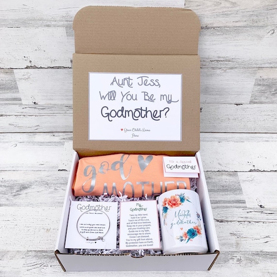 Personalized Godmother Proposal Gift Box: Mug, Bracelet & Tank Top