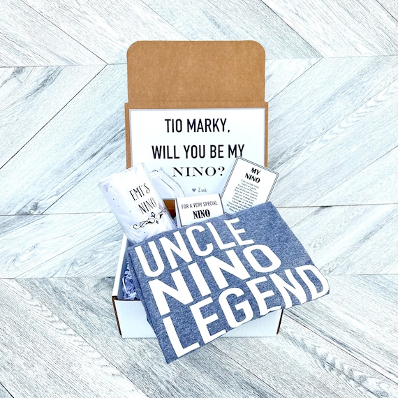 Personalized Nino Gift Box: Uncle Nino Legend T-Shirt & Beer Mug
