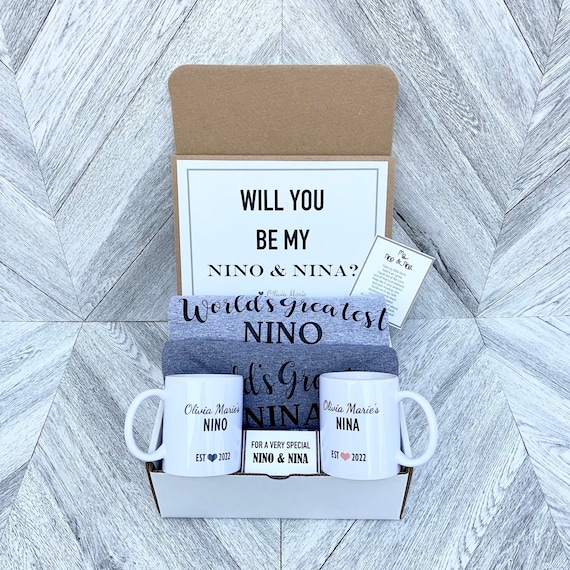 Personalized Nino and Nina Gift Box: Shirts & Mugs
