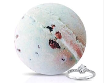 Bomba de baño en forma de anillo con ALGAS y MENTA, 8-9 oz. Bomba de baño con varias gemas y tamaños variados en el interior