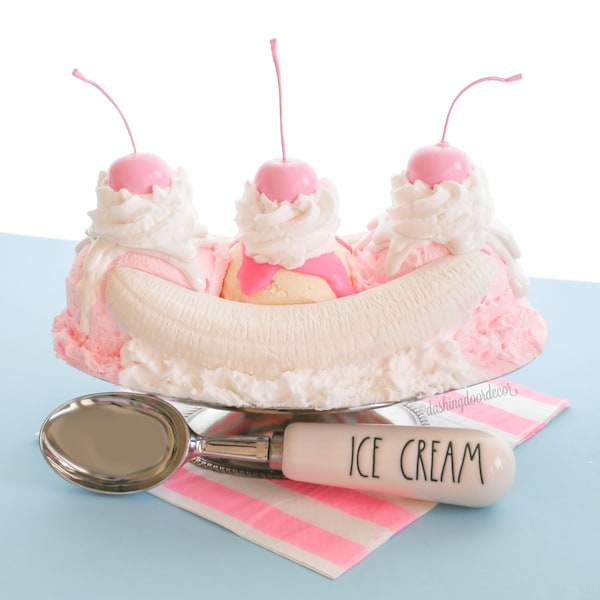 Fake Banana Split, Food Prop, Ice Cream Replica, Display Food, Birthday Tiered Tray, Pretend Banana Split, Party Decor, Fake Ice Cream Prop