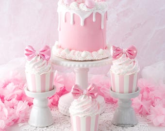 Fake Cupcake, Fake Pink Cake, Afternoon Tea Party, Cute Bakery Decor, Drip Cake, Bow Cupcakes, Tiered Tray, Bow Decor, Artificial Cake Prop