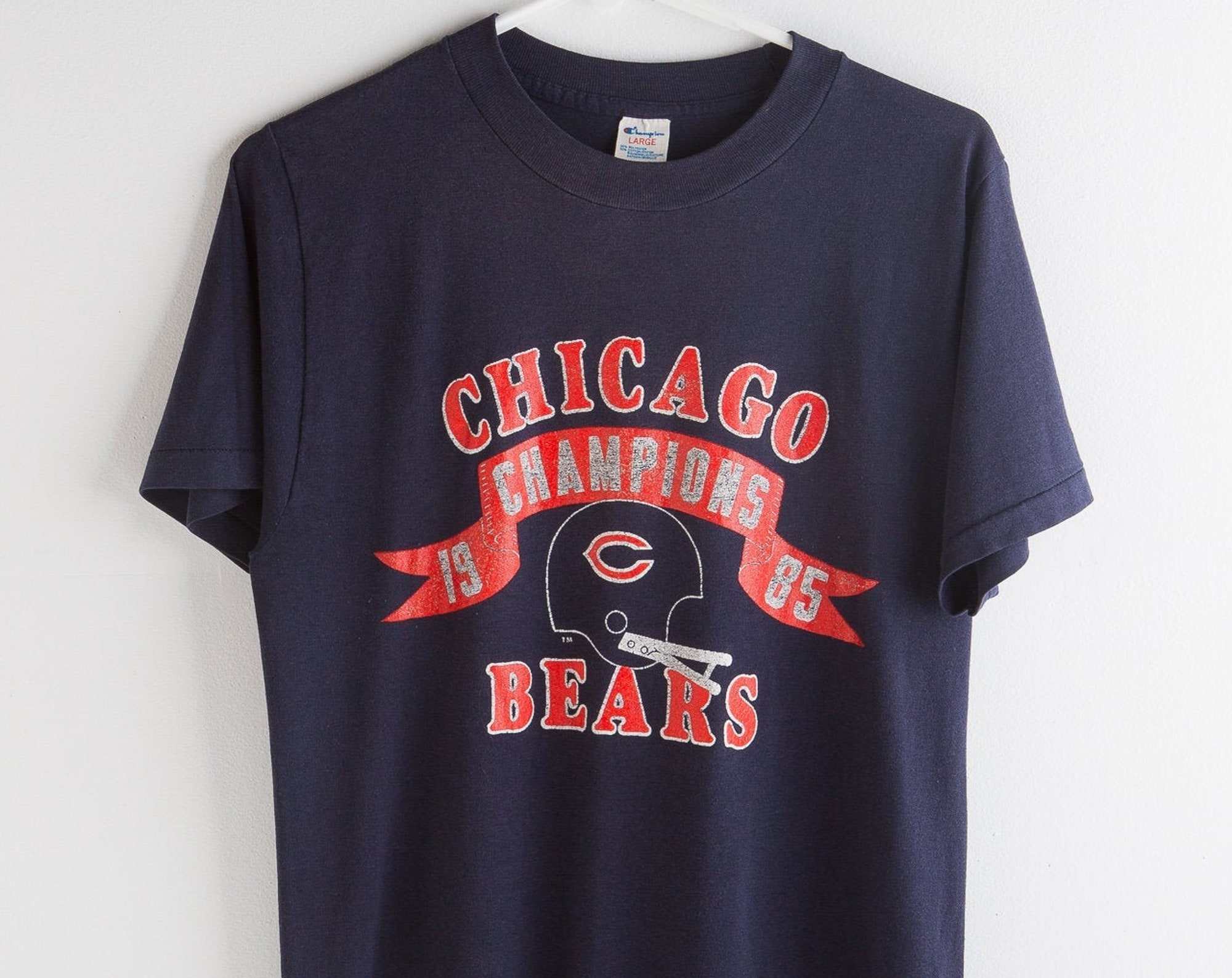 Discover Vintage Chicago Bears tshirt 80s
