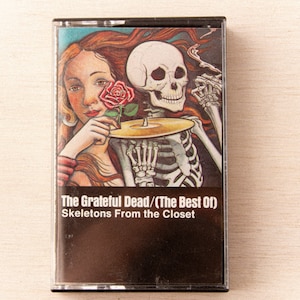 GRATEFUL DEAD | Skeletons From the Closet (1974) cassette tape