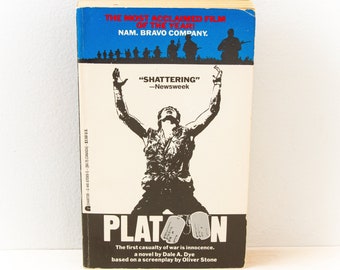 PLATOON  (1986, Dale A. Dye) Oliver Stone Movie Tie in Cover | paperback book