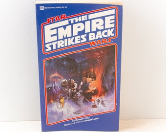 STAR WARS The Empire Strikes Back (first edition) movie tie in paperback book