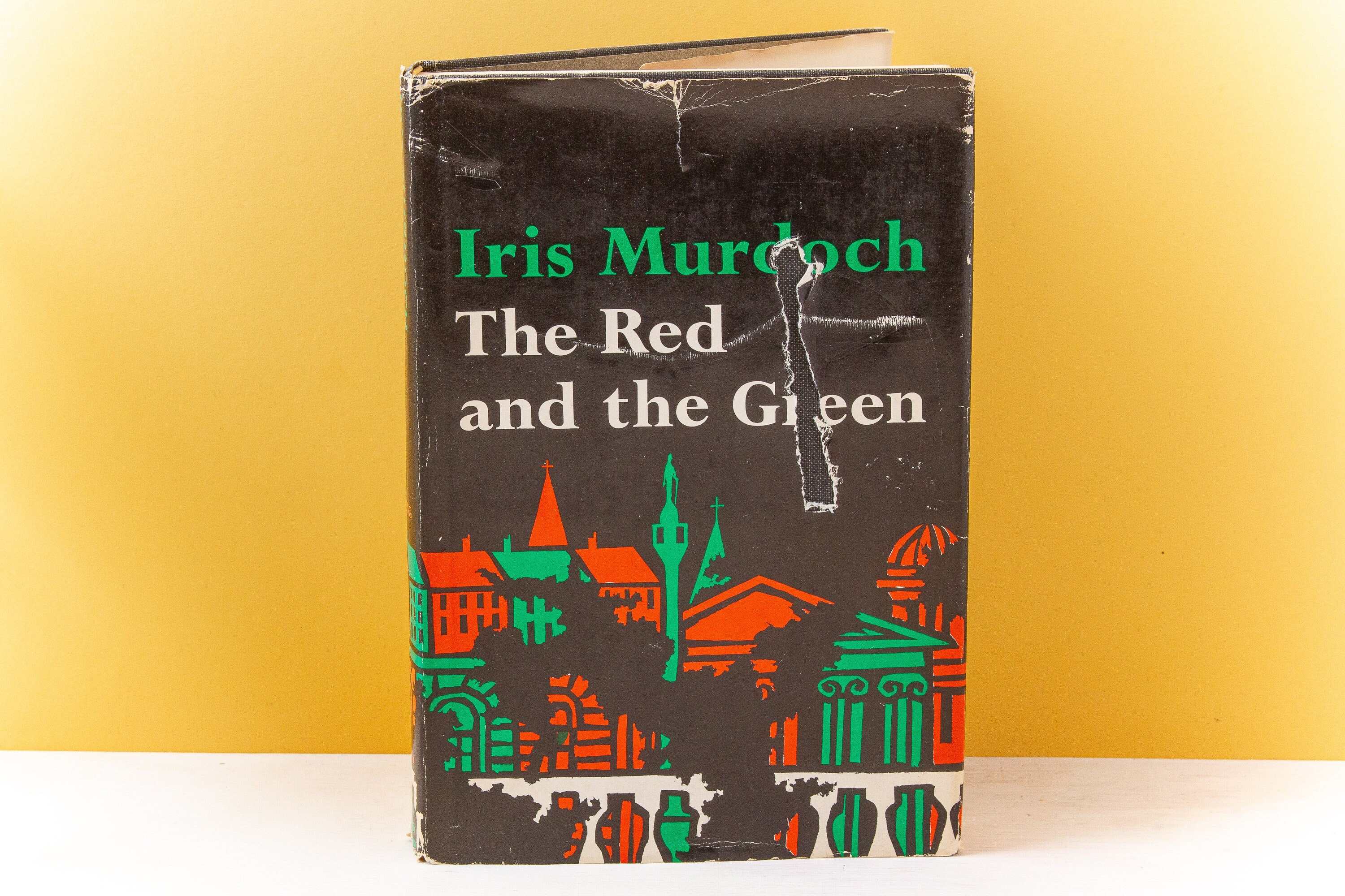 The Red and the Green ( Iris Murdoch, 1965) Classic Literature
