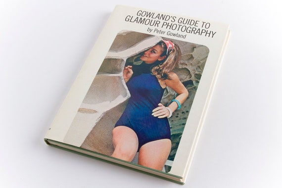 Gowlands Guide to Glamour Photography 1972 Nude image