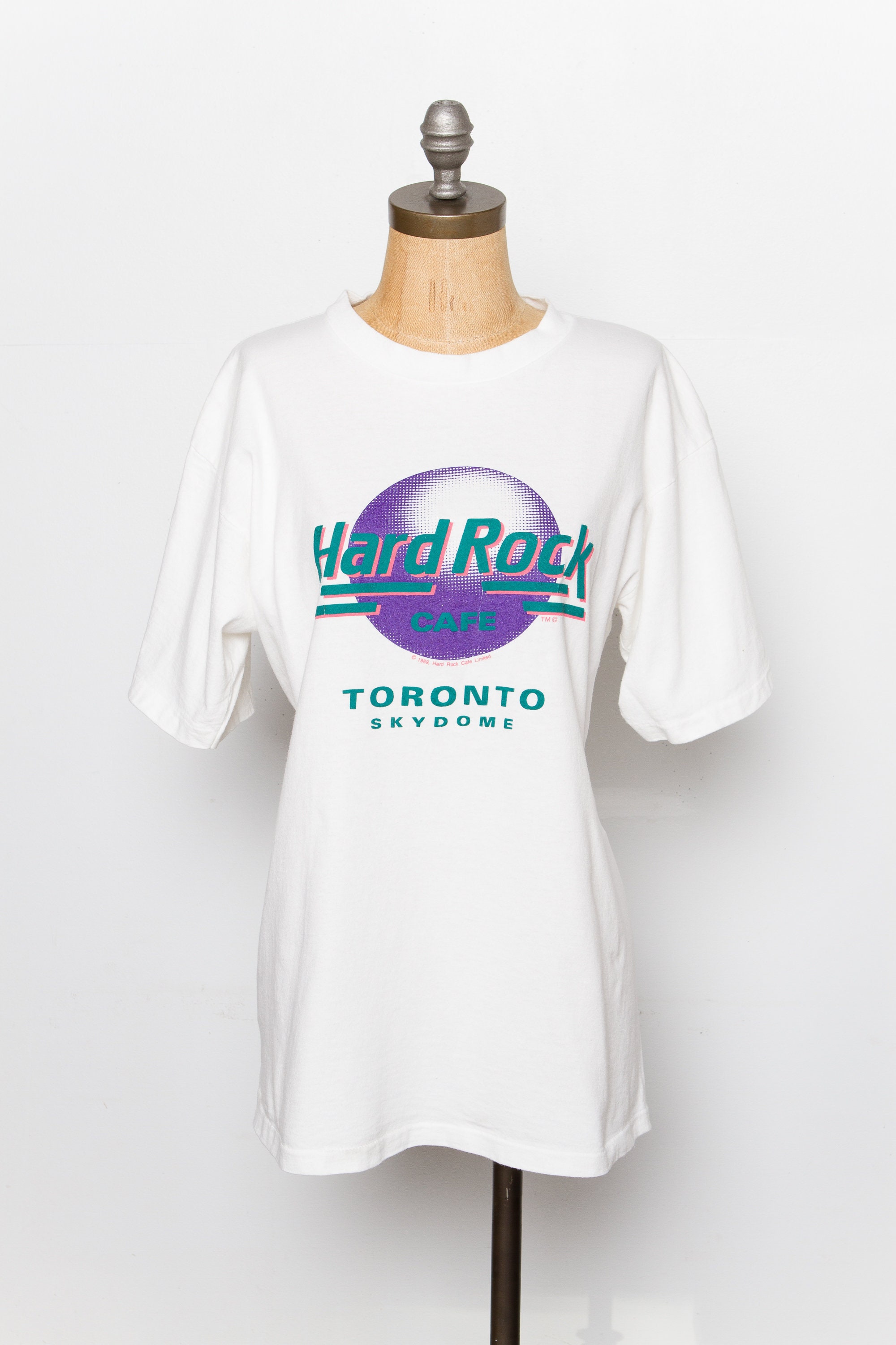Vintage 80s HARD ROCK CAFE T-shirt | Toronto Skydome - Etsy Canada