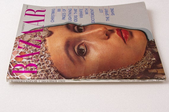 HARPER'S BAZAAR Magazine (december 1969) Christmas Issue