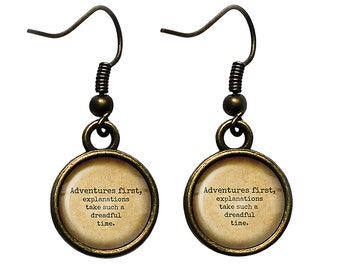 Alice in Wonderland Adventures First Explanations take a Dreadful Time Earrings