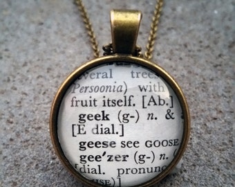 Word Pendant and Chain "Geek"