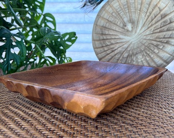 vintage diamond shaped wooden bowl scoop edges multi-toned wood