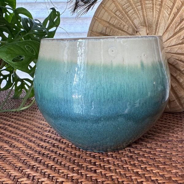 indoor planter pot ombre teal shade glaze | clay pottery