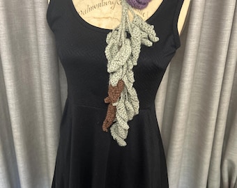 Crocheted flower and leaves Scarf