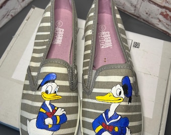 Women’s hand painted Donald Duck before and after shoes size 6