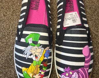 Hand Painted Women's Shoes size 6 Disney Alice in Wonderland slip on